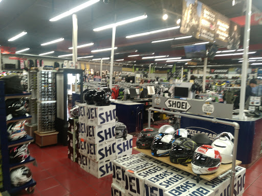 Motorcycle Parts Store «Cycle Gear», reviews and photos, 5032 E Colonial Dr, Orlando, FL 32803, USA