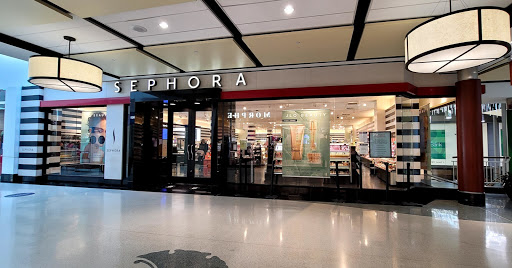 Cosmetics Store «SEPHORA», reviews and photos, 825 Dulaney Valley Rd, Towson, MD 21204, USA