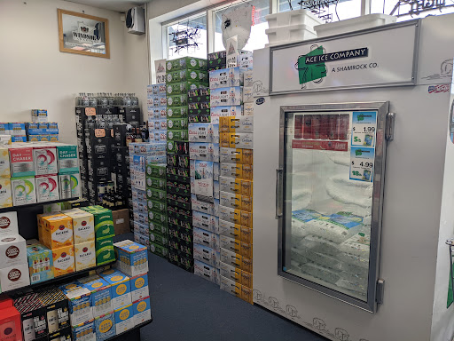 Liquor Store «South Side Liquors», reviews and photos, 1667 17th Ave E, Shakopee, MN 55379, USA