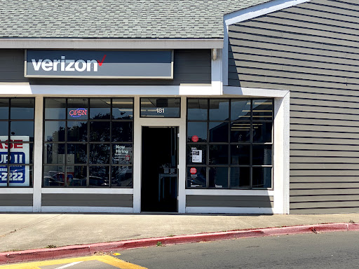 Cell Phone Store «ClickAway Fort Bragg - Verizon Store + Phone Repair + Computer Repair», reviews and photos, 181 Boatyard Drive, Fort Bragg, CA 95437, USA