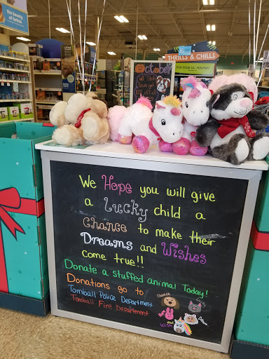 Pet Supply Store «PetSmart», reviews and photos, 14420 Farm to Market 2920, Tomball, TX 77377, USA