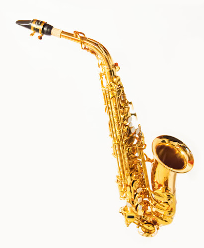 Gold Saxophone Lessons - School