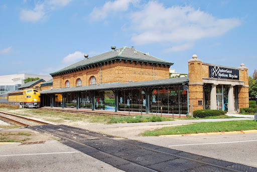 Bicycle Store «Motorless Motion Bicycles», reviews and photos, 640 W Washington Ave, Madison, WI 53703, USA