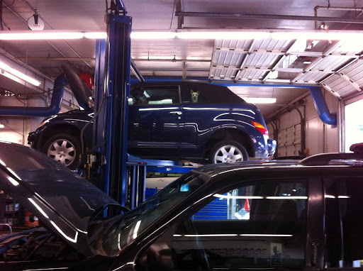 Auto Repair Shop «Bellevue Auto Service & Electric Inc», reviews and photos, 14320 NE 21st St, Bellevue, WA 98007, USA