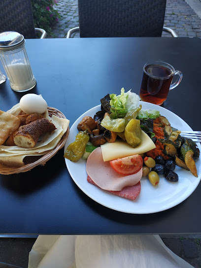 Tuana Café & Patisserie - Elisabethenstraße 28, 64283 Darmstadt, Germany