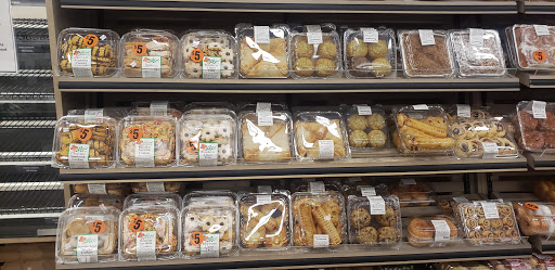 Grocery Store «Super Stop & Shop», reviews and photos, 446 Putnam Pike, Greenville, RI 02828, USA