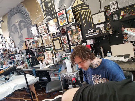 Tattoo Shop «Omkara Tattoo», reviews and photos, 510 Washington Ave, Philadelphia, PA 19147, USA