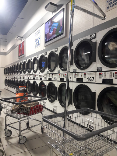 Laundromat «Laundry Kingdom Of Shirley», reviews and photos, 579 Montauk Hwy, Shirley, NY 11967, USA