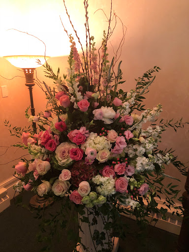 Florist «Bruce Flowers», reviews and photos, 454 Main Ave, Norwalk, CT 06851, USA