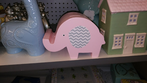 Home Goods Store «Tuesday Morning», reviews and photos, 1406 N Loop 336 W, Conroe, TX 77304, USA