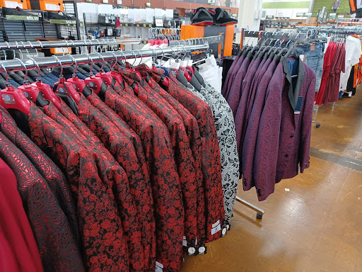 Clothing Store «K&G Fashion Superstore», reviews and photos, 8655 Pulaski Hwy, Rosedale, MD 21237, USA