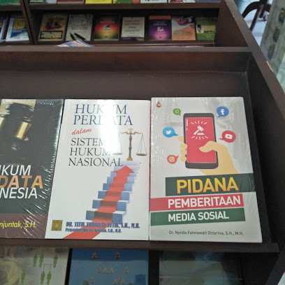 Law Book Store Fakultas Hukum Universitas Airlangga