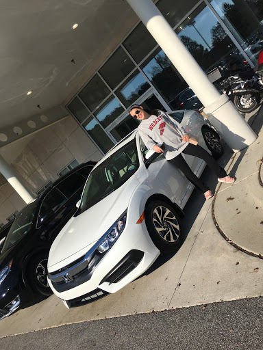 Honda Dealer «Leith Honda», reviews and photos, 3940 Capital Hills Dr, Raleigh, NC 27616, USA