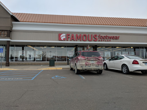 Medford Outlet Center, 6750 W Frontage Rd, Medford, MN 55049, USA, 