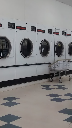 Laundromat «Lost Sock Laundromat», reviews and photos, 2598 Chimney Rock Rd, Hendersonville, NC 28792, USA