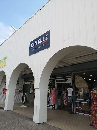 Cinelle boutique à Saint-Priest-en-Jarez