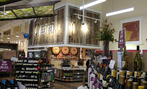 Grocery Store «Lowes Foods of Apex», reviews and photos, 5400 Apex Peakway, Apex, NC 27502, USA