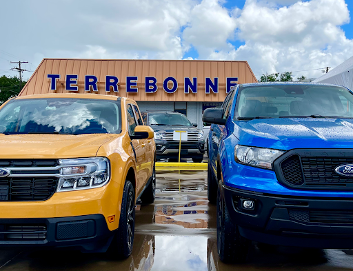 Car Dealer «Terrebonne Ford Lincoln», reviews and photos, 339 St Charles St, Houma, LA 70360, USA