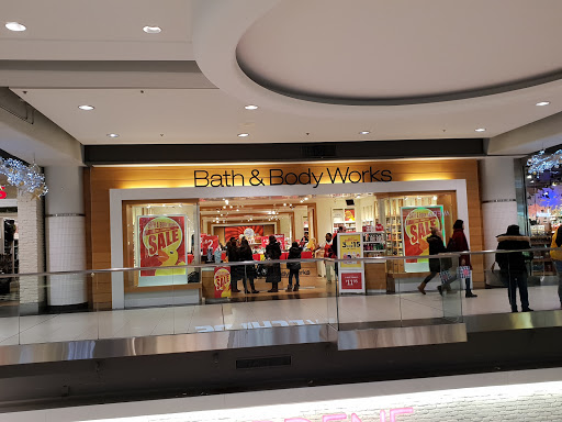 Bath & Body Works