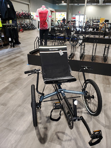 Bicycle Store «West Michigan Bike and Fitness», reviews and photos, 215 Central Ave, Holland, MI 49423, USA