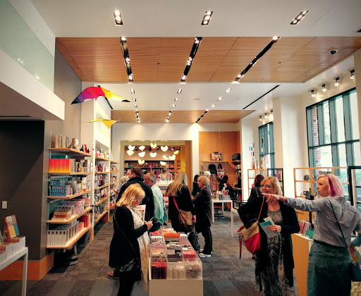 Gift Shop «SFMOMA Museum Store», reviews and photos, 151 3rd St, San Francisco, CA 94103, USA
