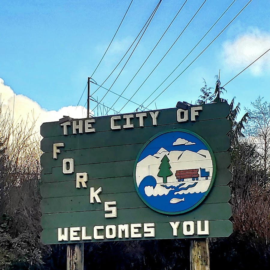 Forks Welcome Sign