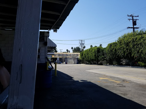 Car Wash «Compton Car Wash», reviews and photos, 1845 E Rosecrans Ave, Compton, CA 90221, USA
