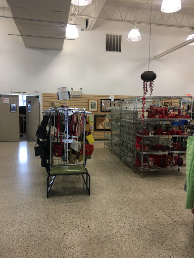 Thrift Store «Goodwill Superstore», reviews and photos, 154 N University Dr, Hollywood, FL 33024, USA