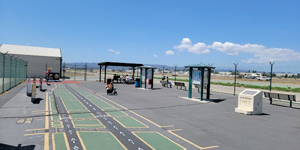 Van Nuys Airport Observation Area