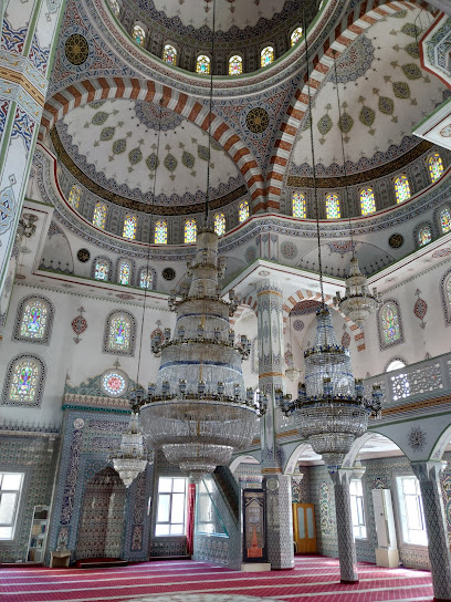 Merkez Yeni Cami