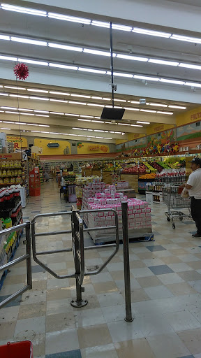 Grocery Store «Big Saver Foods», reviews and photos, 16000 Woodruff Ave, Bellflower, CA 90706, USA
