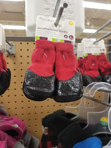 Pet Supply Store «Petco Animal Supplies», reviews and photos, 244 Pioneer Trail, Chaska, MN 55318, USA