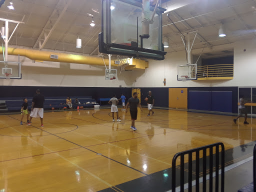 Recreation Center «Georgia Farrow Recreation Center», reviews and photos, 530 Davis Dr, Irving, TX 75061, USA