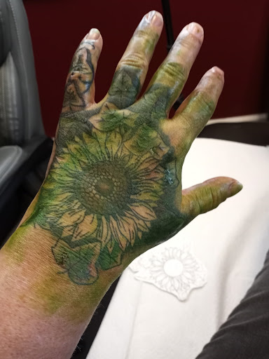 Tattoo Shop «Wizards World», reviews and photos, 801 W High St, Stowe, PA 19464, USA