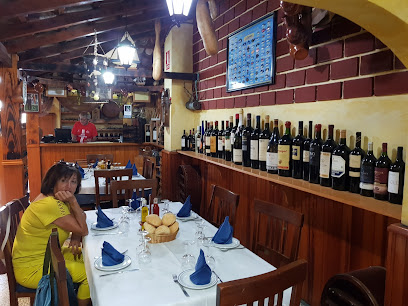 Restaurante Casa Luis - Av. Inmaculada Concepción, 40, 38360 El Sauzal, Santa Cruz de Tenerife, Spain