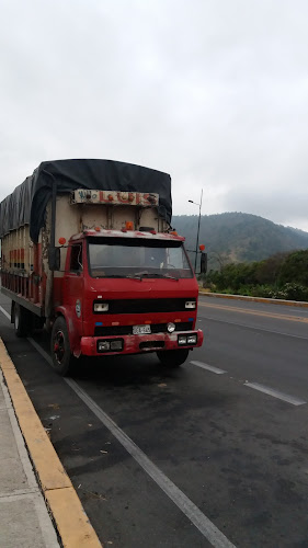 Opiniones de Transportes De Carga Pesada "Niño Luis" en Quito - Oficina de empresa
