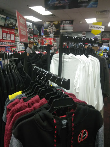 Shopping Mall «Addison Mall», reviews and photos, 2970 W Addison St, Chicago, IL 60618, USA