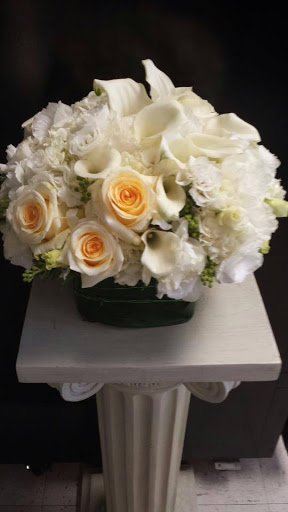 Florist «Tiger Lily Flowers», reviews and photos, 569 Cedar Ln, Teaneck, NJ 07666, USA