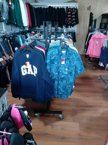 Opiniones de Mundoutlet en Algarrobo - Tienda de ropa