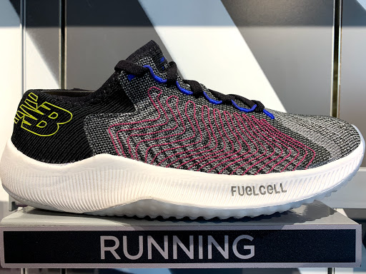 Shoe Store «New Balance Bellevue», reviews and photos, 823 Bellevue Way NE #100, Bellevue, WA 98004, USA