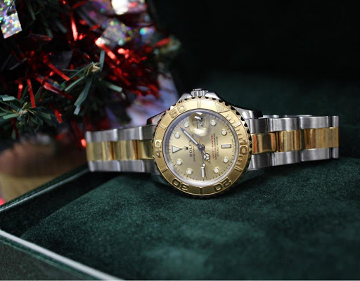 Pawn Shop «Windy City Jewelry & Loan», reviews and photos, 959 Howard St, Evanston, IL 60202, USA