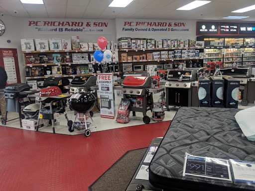 Appliance Store «P.C. Richard & Son», reviews and photos, 239-10 Linden Blvd, Elmont, NY 11003, USA