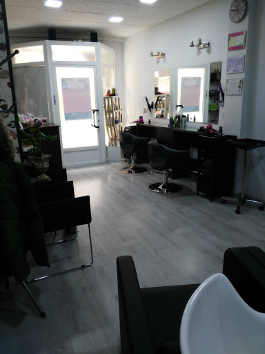 Peluquería Evelyn Mira en Jijona, Alicante