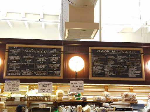 Grocery Store «Roberts Market & Liquor», reviews and photos, 3015 Woodside Rd, Redwood City, CA 94062, USA