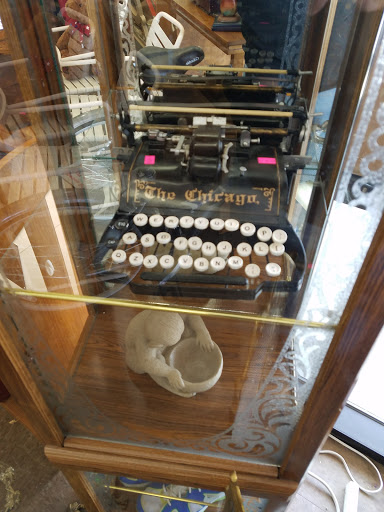 Thrift Store «Bargains Thrift Shop», reviews and photos, 77940 Country Club Dr, Palm Desert, CA 92211, USA