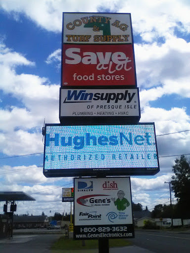 Grocery Store «Save-A-Lot», reviews and photos, 76 Parson St, Presque Isle, ME 04769, USA