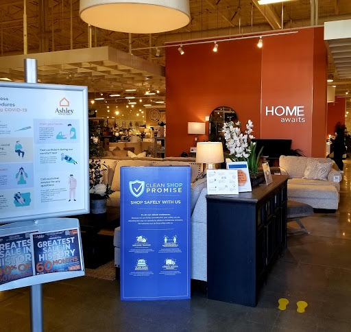 Furniture Store «Ashley HomeStore», reviews and photos, 3839 Emery St #300, Emeryville, CA 94608, USA