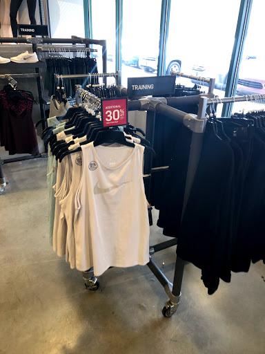 Sporting Goods Store «Nike Factory Store», reviews and photos, 20 Killingworth Tpke #155, Clinton, CT 06413, USA