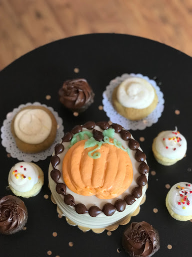 Wedding Bakery «THE CHOCOLATE a dessert cafe», reviews and photos, 212 State St, Orem, UT 84058, USA