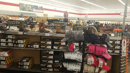 Home Improvement Store «Tractor Supply Co.», reviews and photos, 860 Jack Tone Rd, Ripon, CA 95366, USA